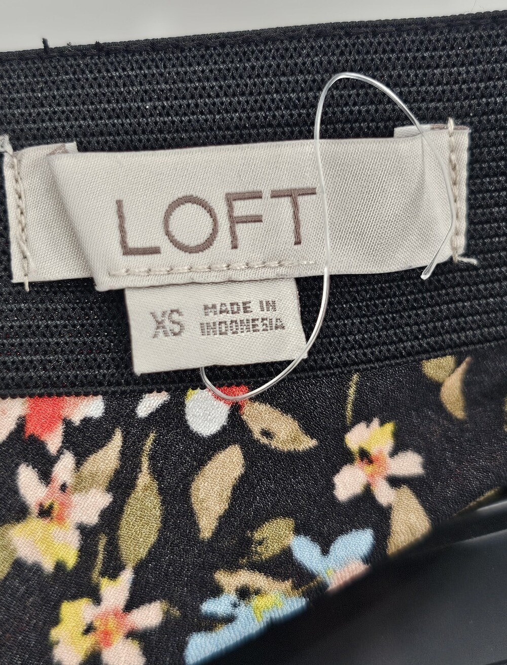 LOFT Midi Skirt NWOT - Picture 5 of 6